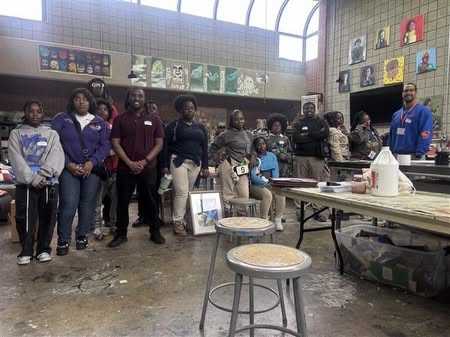 Amachi Ambassadors at a community art workshop